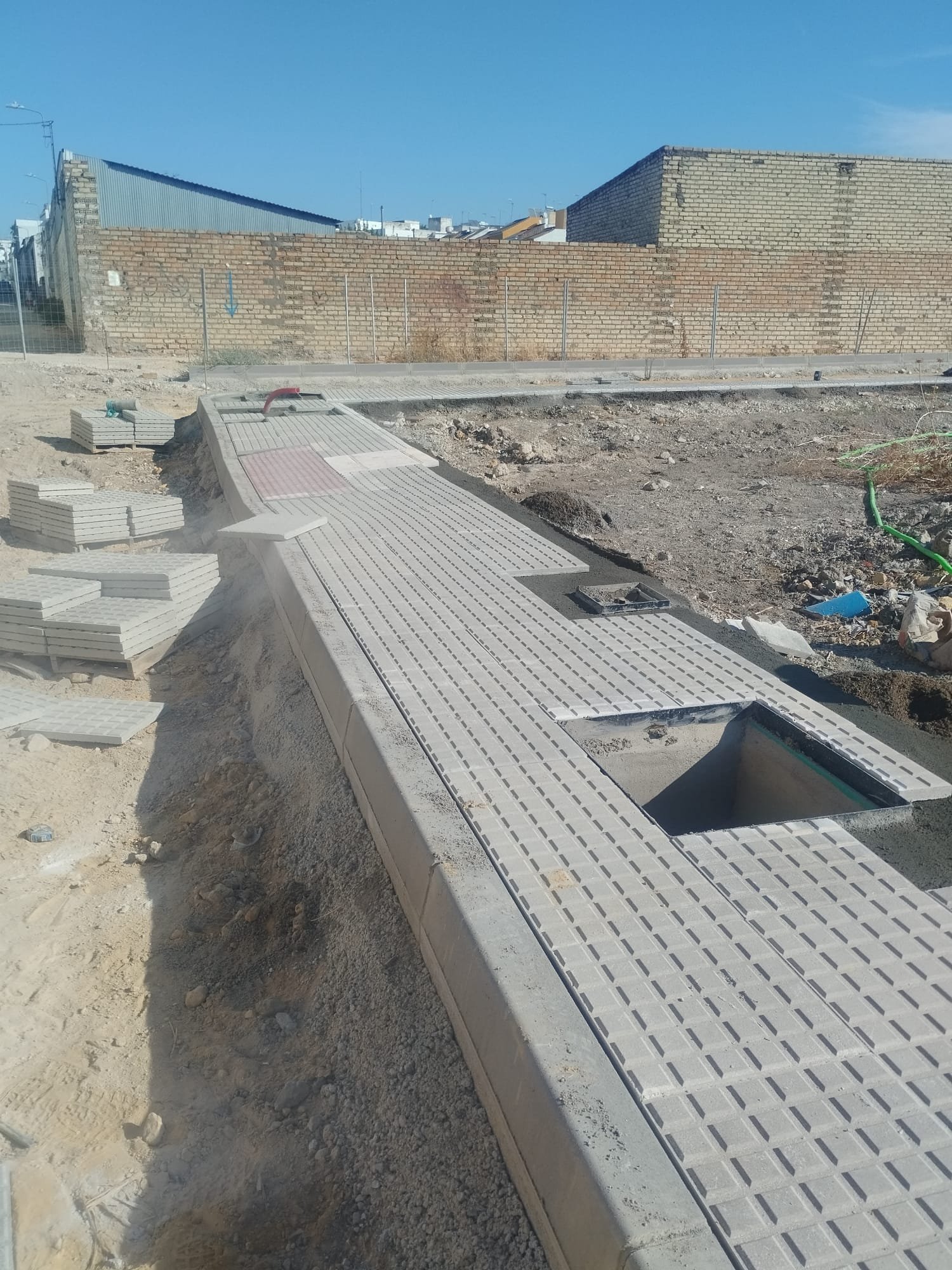 Obra solería Arahal